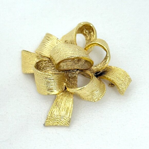 Vintage Ribbon Bow Brooch/Pin Gold Tone Circa 1980s Signed - Picture 4 of 6